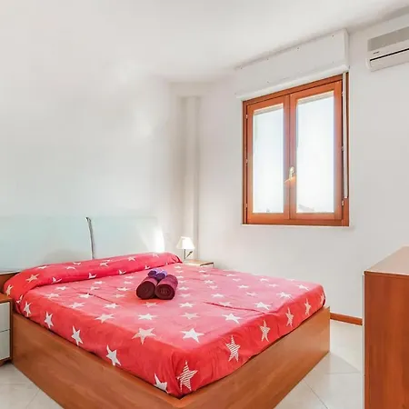 2 Bedroom Gorgeous In アルゲーロ