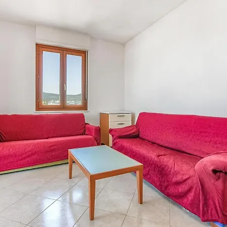 2 Bedroom Gorgeous In アパート *